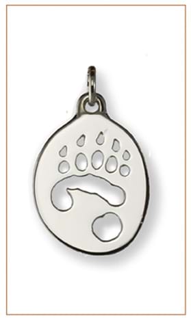 Wildlife jewellery: Giraffe footprint charm 